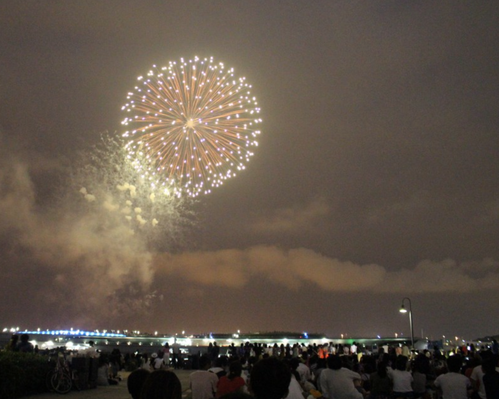 横浜 スパークリング トワイライト 2017 浴衣 オファー