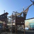 ちびっこBACH SAVERパーク（ちびビーパーク）が2019年もオープン！江の島片瀬東浜のビーチに、子どもの遊び場。大型木製遊具に30種類の遊びのアイテム！入場無料［藤沢市：～8月31日］