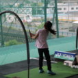 ゴルフ子供体験が無料で。4歳からできて、親子で楽しめる！ゴルフは1人でできてマイペースなお子さんや論理的なお子さんに向いている？横浜に5つの会場どこでも今だけ体験無料