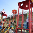新横浜公園：一日遊べる広い公園、新しい遊具も登場！！地元ママならではのおすすめ情報もりだくさん。[港北区：ママレポ]