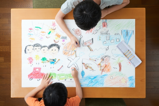 絵の作品を募集している絵画コンクール 3展をご紹介 夏休みの間に作品を完成させて 応募してみよう 藤沢市 茅ヶ崎市 寒川町 神奈川県 湘南エリア 横浜 湘南で子供と遊ぶ あそびい横浜 湘南