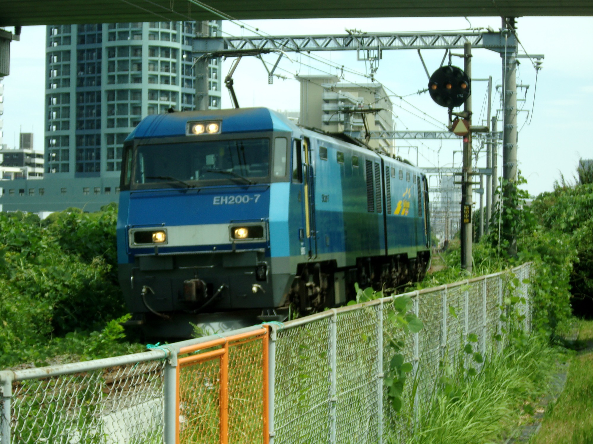 高島水際線公園 電車が見える 貨物列車や船も見れる 横浜駅から約10分 にある穴場の公園 広場もあって自然もいっぱい 電車好きのお子さんには特におすすめです ママレポ 横浜 湘南で子供と遊ぶ あそびい横浜 湘南 高島水際線公園 電車が見える 貨物列車や船も見れる 横浜駅から約10分 にある穴場の公園 広場もあって自然もいっぱい 電車好きのお子さんには特におすすめです ママレポ 横浜 湘南で子供と遊ぶ あそびい横浜 湘南