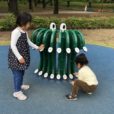 平塚市総合公園：2023年3月「みんなの広場（インクルーシブ遊具広場）」オープン！2歳＆5歳連れで遊んできました！［平塚市］